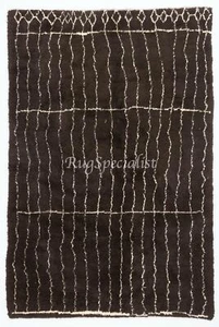 Contemporary Hand-Knotted Moroccan Tulu Rug Made of Natural Black Wool - Picture 1 of 7