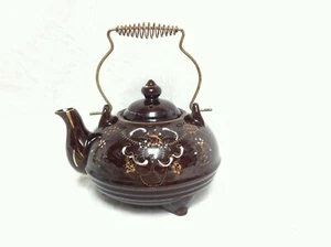 Vintage 3 Bein Braun Keramik Japan Rotware Kaffee oder Teekanne mit Deckel Handbemalt - Bild 1 von 10