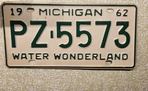  1962 MICHIGAN LICENSE PLATE  - Picture 1 of 6
