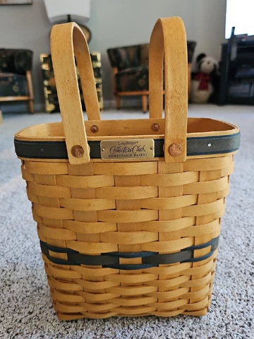 LONGABERGER MEMBERSHIP BASKET COLLECTOR'S CLUB 2001 Swing Handles Tan Navy Black Cover