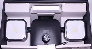 BLINK OUTDOOR WIRELESS SECURITY CAMERA FLOODLIGHT MOUNT (3th Gen.) BRAND NEW* - Picture 1 of 1