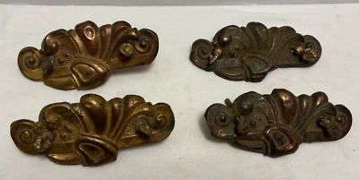 4 винтажных штампованных латунных выдвижных ящика с ЗАДНИМИ ПЛАСТИНАМИ с кольцами из рога изобилия/рога БЕЗ ЗАЛОГОВ - Изображение 1 из 4