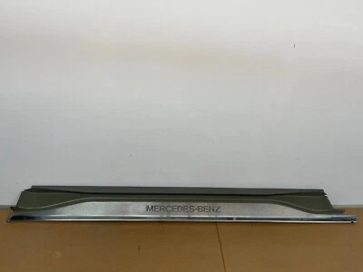 90-02 MERCEDES-BENZ R129 SL500 SL600 SL320 RIGHT DOOR SILL SCUFF PLATE GRAY OEM - Image 1 of 4