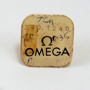Omega 240. 1240 Hour Minute Wheel Set - Picture 1 of 3