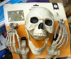 5 PIECE Realistic Halloween Skeleton Stakes Decorations Outdoor for Yard Lawn - Bild 1 von 3