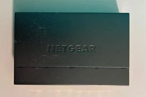 NETGEAR GS308v3 8 Gigabit Port Unmanaged Ethernet Switch *NO ADAPTER* - Picture 1 of 4