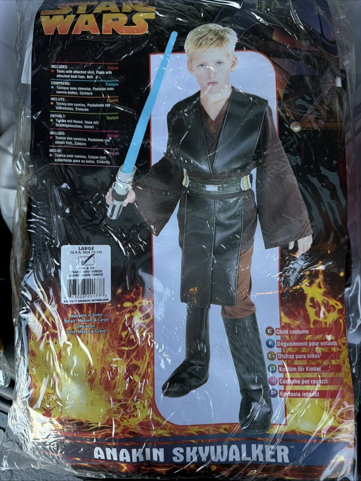 Disfraces de Star Wars (libro de Star Wars, libro de disfraces) por Brandon Alinger Foto 1 de 1