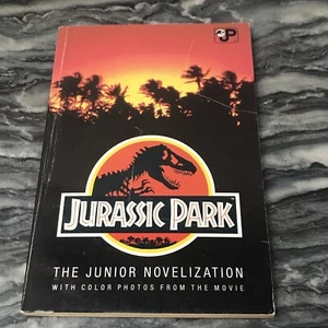 Jurassic Park Junior Novelization Gail Herman 1993 Paperback - Picture 1 of 5