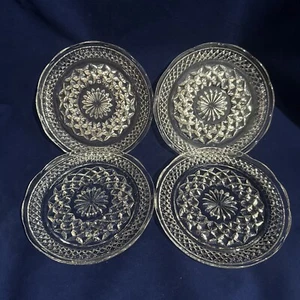 Vintage Anchor Hocking WEXFORD Klarglas mit gewelltem Rand 6" Dessert Brotteller - Bild 1 von 4