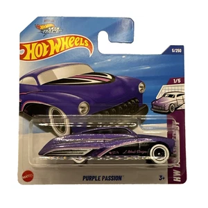 Hot Wheels Purple Passion Purple HW diseñado por el número 5 nuevo y sin abrir - Imagen 1 de 5