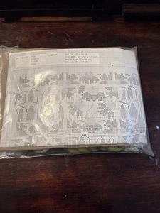 KIT DE ALMOHADA NUEVO DE STOCK Danish Haandarbejdets Fremme bordado "INVIERNO ACONITE" - Imagen 1 de 3