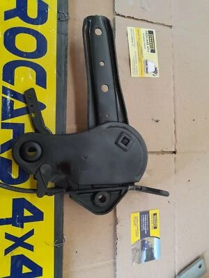 Right Front Seat Sliding Mechanism for Nissan King Cab Mod. D21 Foto 1 de 4