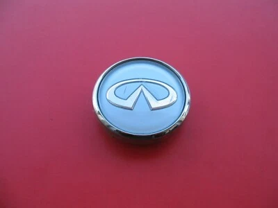 97 98 99 00 01 INFINITI Q45 TAPACUBOS TAPACUBOS TAPACUBOS CUBIERTA CENTRAL USADO FABRICANTE DE EQUIPOS ORIGINALES B4769 Foto 1 de 3