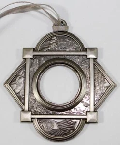 1999 ©U.S. Mint & ©Hallmark South Carolina State Quarter Pewter Holder Ornament - Picture 1 of 4