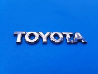 03 04 05 06 07 08 TOYOTA COROLLA MATRIX EMBLEMA TRASEIRO LOGOTIPO EMBLEMA SÍMBOLO (2008) - Imagem 1 de 3