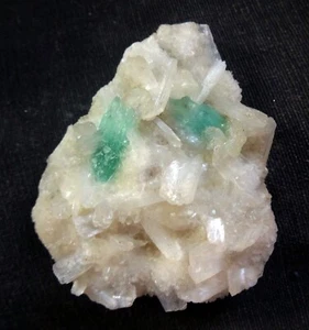 STUNNING GREEN APOPHYLITE BLADS W/ STILBITE BLADS MINERALS SPECIMEN +5.2 - Picture 1 of 3