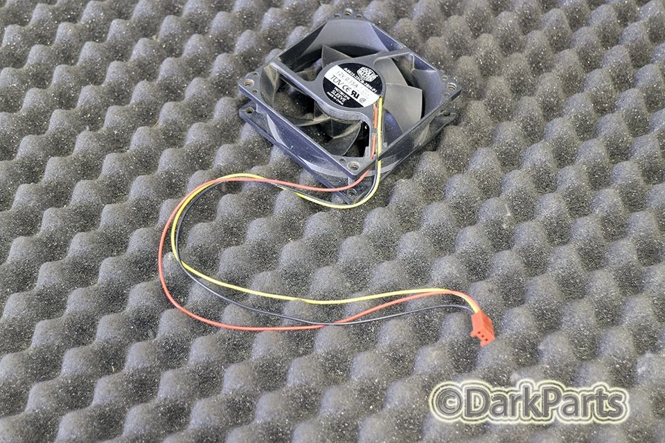 Cooler Master A8025-25CB-3BN-Pi MGT8012MS 12V 0.15A 80mm Fan 3-Wire 3-Pin - Image 1 of 1