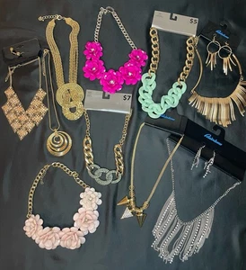 Konvolut 10 Modeschmuck Halsketten & 3 Paar Ohrringe - Bild 1 von 16