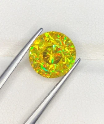 3.76 Ct Natural Full Fire Sphene Titanite Round Cut Gemstone For Jewellery - Image 1 of 4