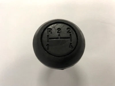 GEAR LEVER KNOB - 4 SPEED - R 1 2 3 4. COMPATIBLE WITH: MASSEY FERGUSON (VARIOUS - Image 1 of 3