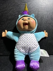 Cabbage Patch Niños Unicornio Muñeca Cuties Púrpura y Azul Peluche CPK Pijama Cuerpo Suave - Imagen 1 de 3