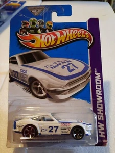 Hot Wheels Datsun 240Z White Creased Card - Picture 1 of 3