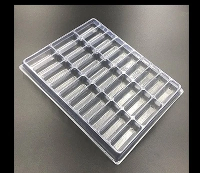 Bandejas apilables rectangulares de plástico 30 cavidades Foto 1 de 3