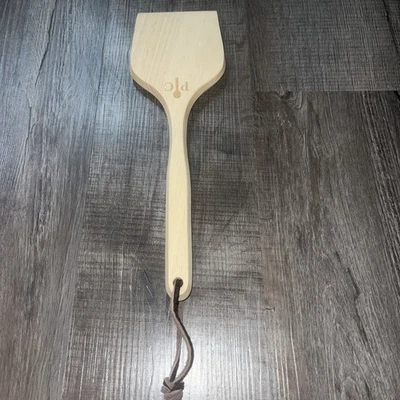 Pampered Chef NWOT Wooden Grill Scraper Spatula 14-inch Leather Strap Brand New - Image 1 of 4