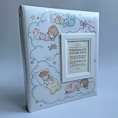 Álbum de fotos de recuerdo de bebé personalizado vintage de los 90 Joan Walsh Anglund Foto 1 de 4