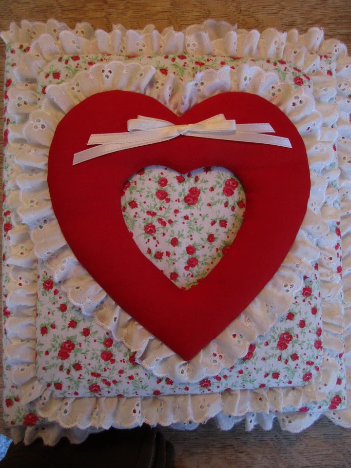 Wedding / Anniversary HEART PHOTO FRAME Red Rose Fabric Photo Album / Scrapbook - Image 1 of 3