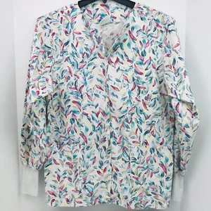 Crest Size S Long Sleeve White And Multi Color Pattern Scrub Top Medical Nurse - Picture 1 of 6