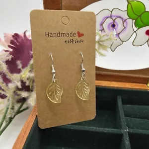 Pendientes colgantes de hoja amarilla hechos a mano #138 - Imagen 1 de 3
