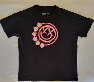 Official Blink 182 T-Shirt Black Six Arrows Smile Logo Rock Size Large Graphic - Imagen 1 de 6