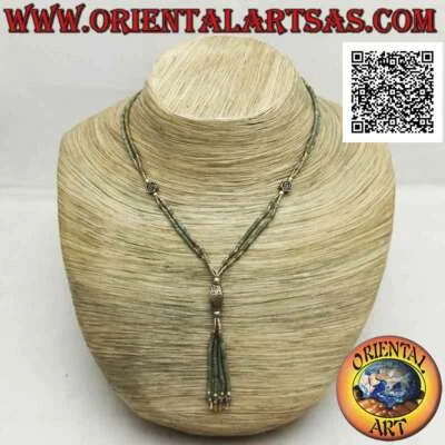 Collana girocollo a due fili, tubicini di giada grezza e argento 925 ‰ infilati  - Immagine 1 di 2