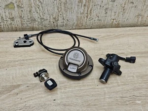 Juego de bloqueo de encendido Husqvarna Vitpilen 401 2020 28111066044 - Imagen 1 de 4