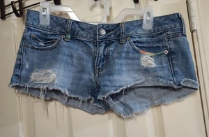 American Eagle Distressed Frayed Denim Jean Short Shorts sz 6 American Eagle - Picture 1 of 5