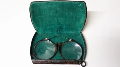 Anciennes Bésicles Lunettes Lorgnons Ecaille Boite d'origine XIXe siècle - Photo 1/4