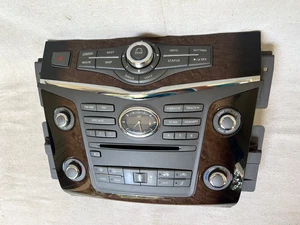 2011-2014 Infiniti QX56 QX80 A/C Climate Control Radio Navi Bezel Wood Trim OEM - Bild 1 von 3