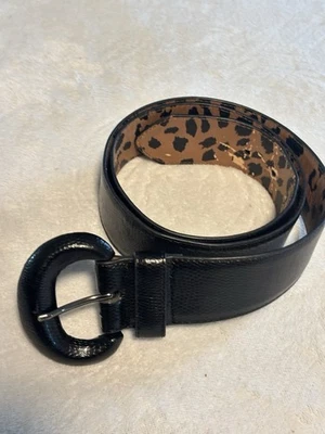 Cinturón ancho negro en relieve Betsey Johnson de diseñador Y2K de la década de 2000 talla ML leopardo Foto 1 de 4