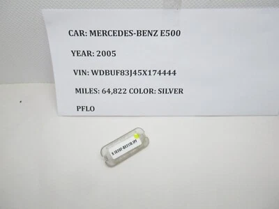 Lente de luz interior puerta Mercedes-Benz E500 2000-2006 A2118250010 OEM Foto 1 de 4