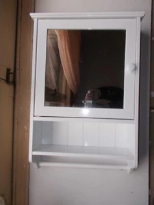 Croydex "Hamble" Mueble de baño de estilo tradicional con estante y toallero - Imagen 1 de 6