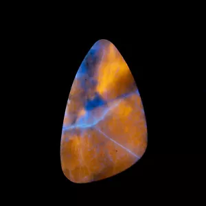 50x30mm Hackmanita Sodalita fluorescente oscuro UV cambio de color cabujón - Imagen 1 de 2