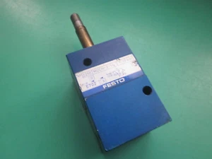 Electroválvula Festo MOCH-3-1/4 2210 - usada, muy buen estado - Imagen 1 de 4