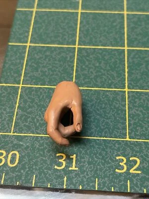 1/6 Scale Sideshow Star Wars Commander Imperial Officer Praji Right Pistol Hand - Image 1 of 4