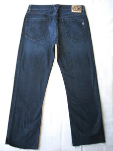 Volcom Kinkade Classic Straight Jeans Men Sz 32 X 28 Dark Blue w Stretch Raw Hem - Picture 1 of 10