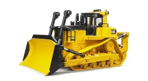 Tractor Friction Toy Bruder CAT Mega Tractor BR02452 (H)27 x (L)54 x (W)28.5 cm - Picture 1 of 6
