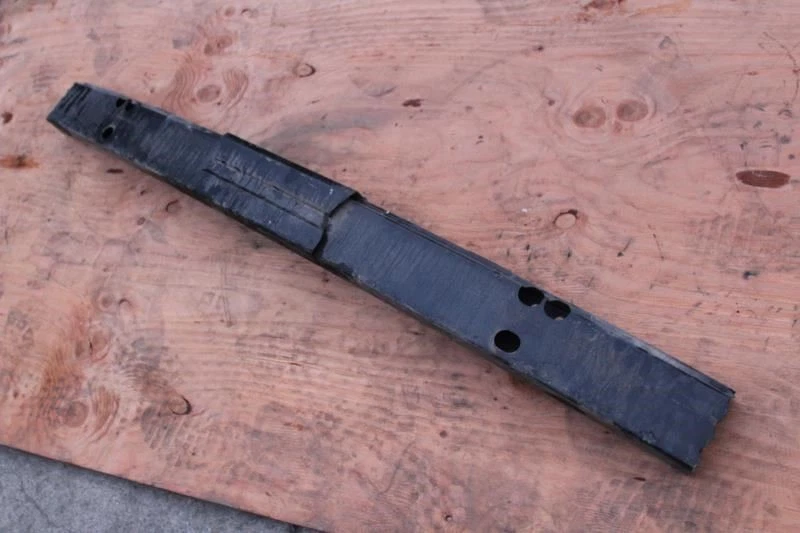 1998 LEXUS LS400 REAR BUMPER REINFORCEMENT REBAR - Изображение 1 из 4