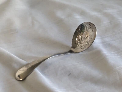 英格兰弯曲镀银菠萝水果调味品勺子 — 第 1/4 张图片