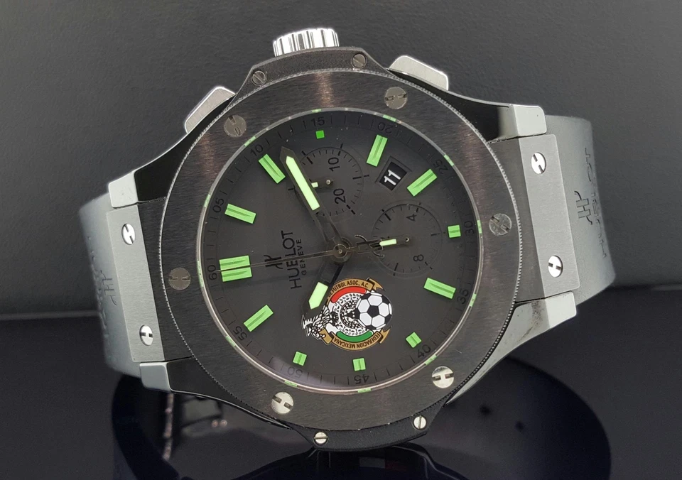 Hublot Big Bang 44mm 'Orgullo de México' Edición Limitada de 250 Cerámica Negra Bonita Foto 1 de 4