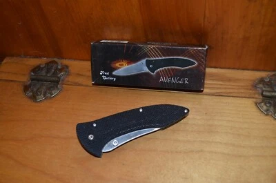 AVENGER WORKING KNIFE STAINLESS STEEL BLADE PVC HANDLE MATERIAL BELT CLIP - Image 1 of 2
